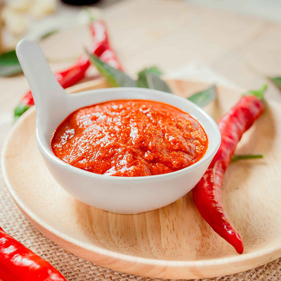 O molho de pimentões chinês Tobajan do ISO cola Chili Sauce quente 920g